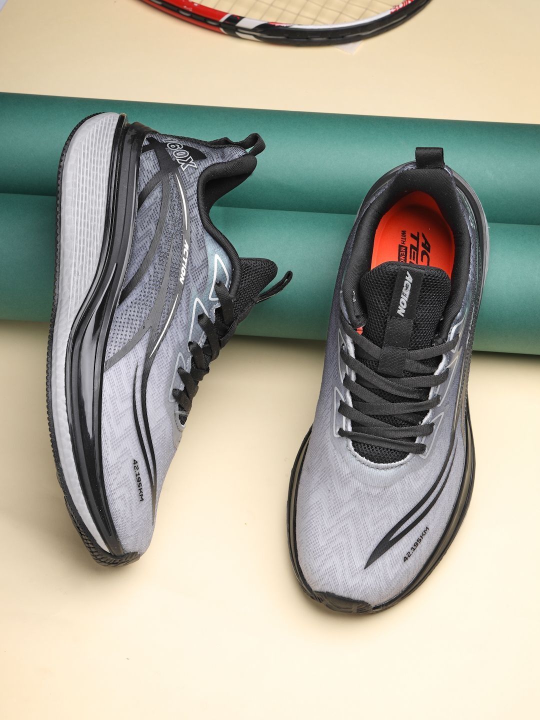 Action Men Mesh Running Non-Marking Shoes