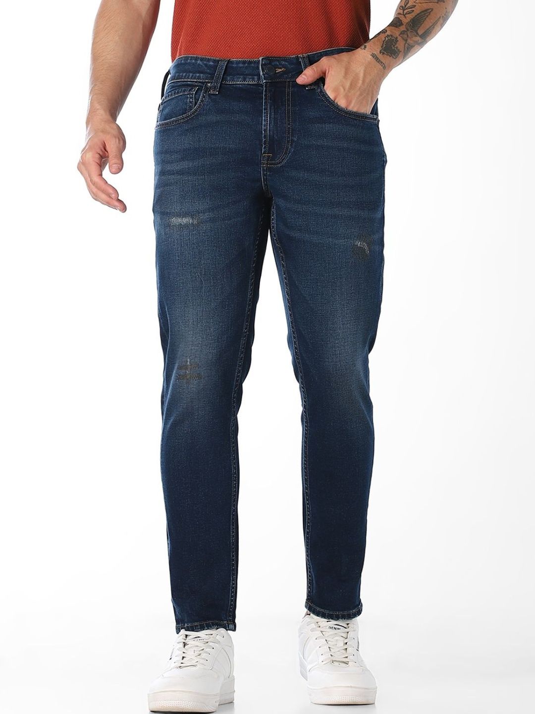 Slim Fit Mid-Rise Mildly Distressed Light Fade Stretchable Jeans