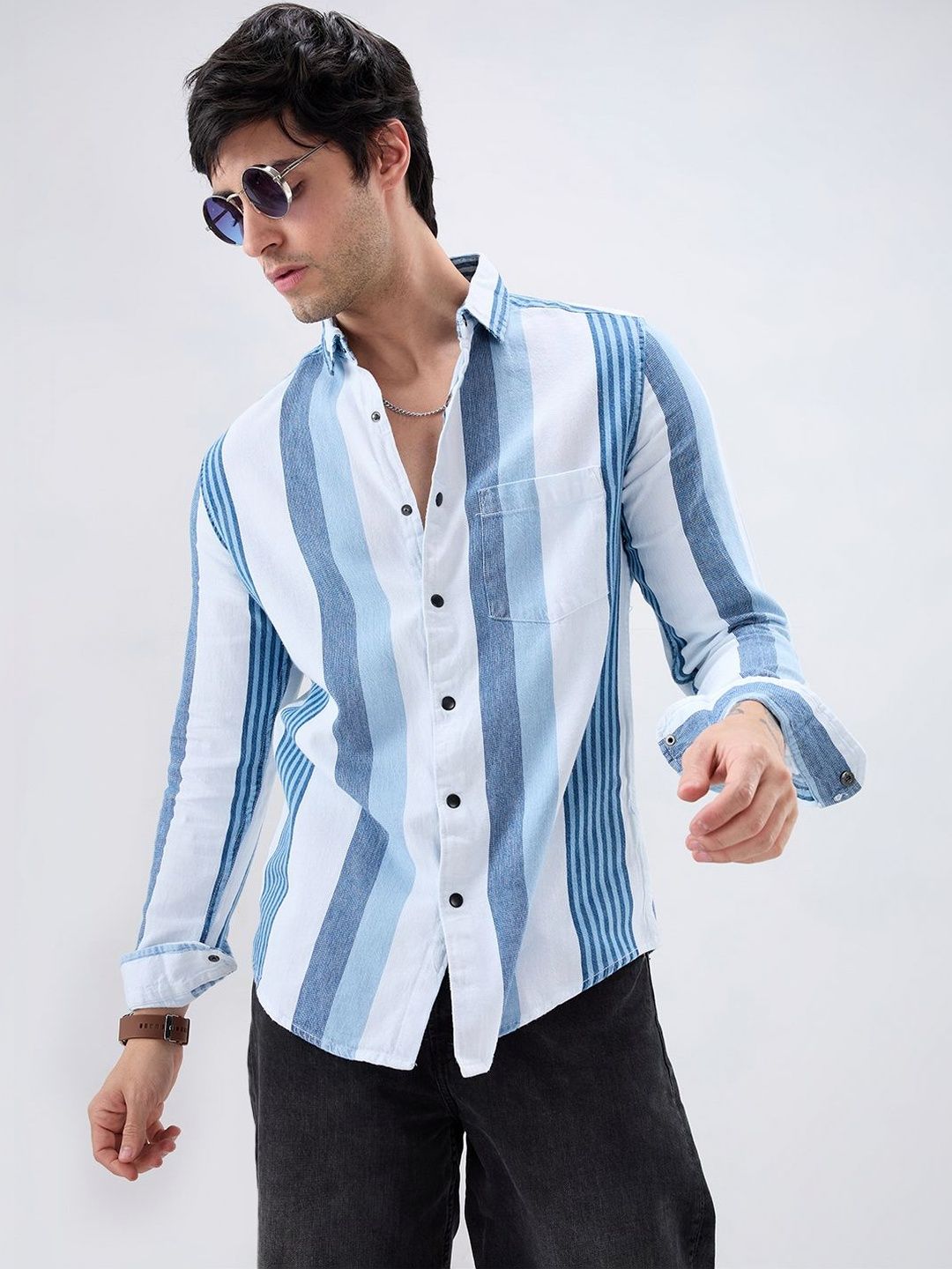 VASTRADO Men Classic Slim Fit Striped Casual Shirt