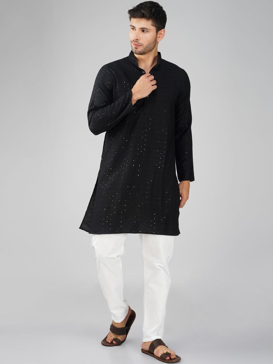 HERE&NOW Men Sequinned Kurta