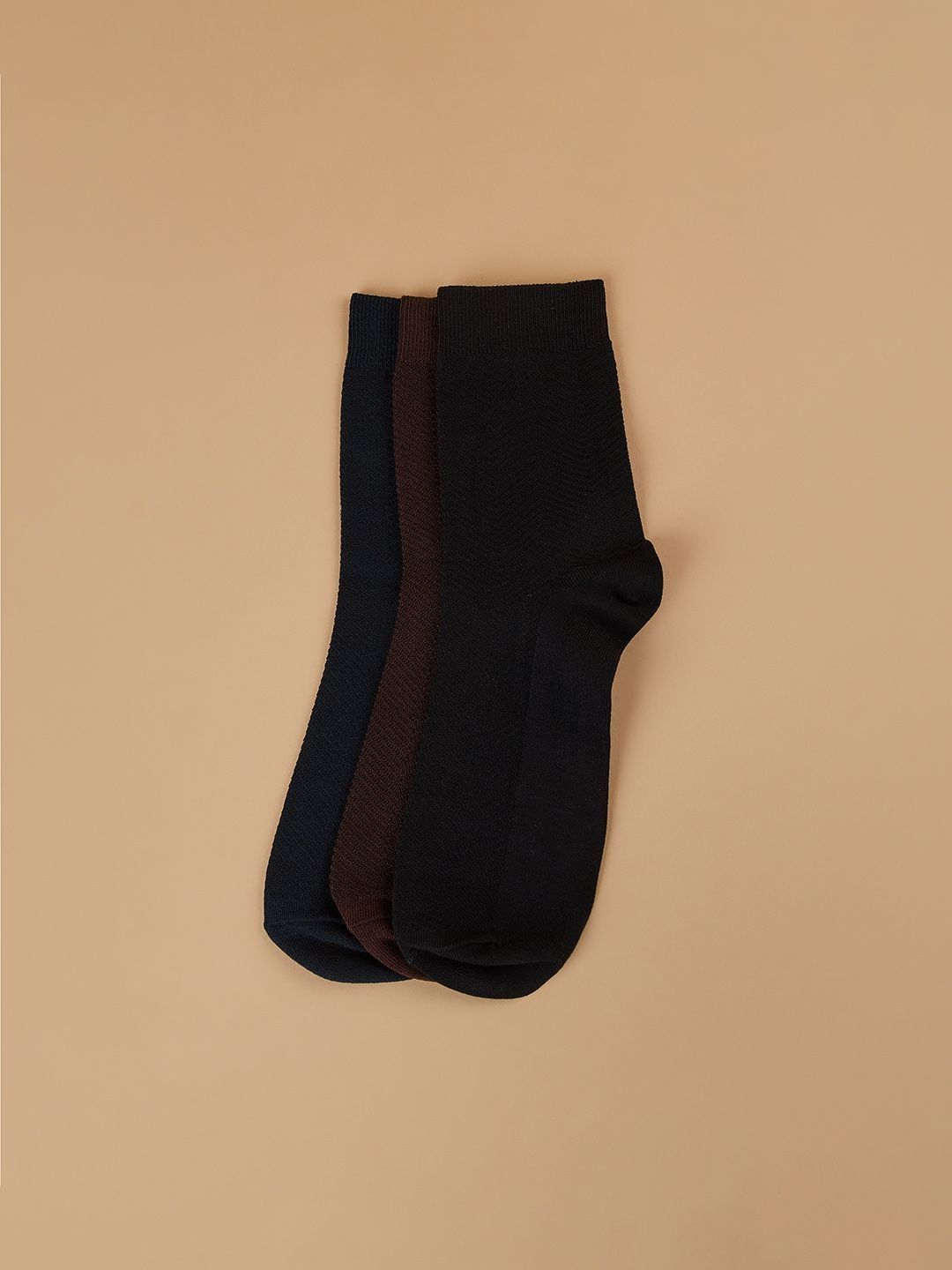CODE by Lifestyle Men Pack of 3 Cotton Blend Assorted Patterned Calf Length Socks