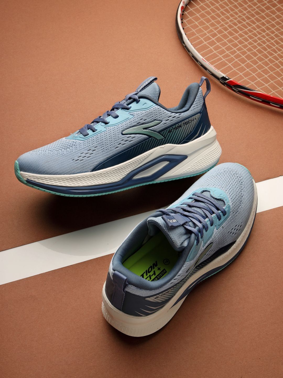 Action Men Mesh Running Non-Marking Shoes