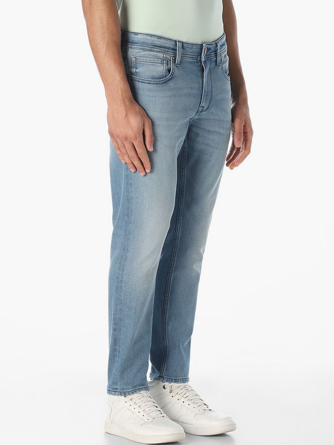 Slim Fit Mid-Rise Light Fade Stretchable Jeans