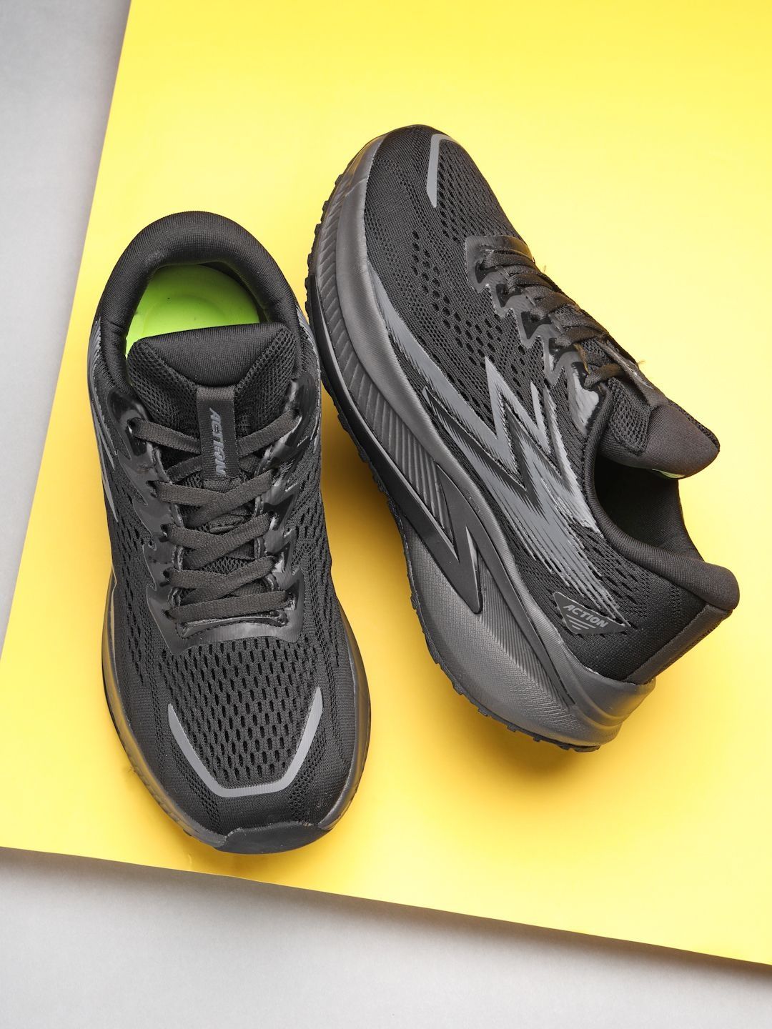 Action Men Mesh Running Non-Marking Shoes