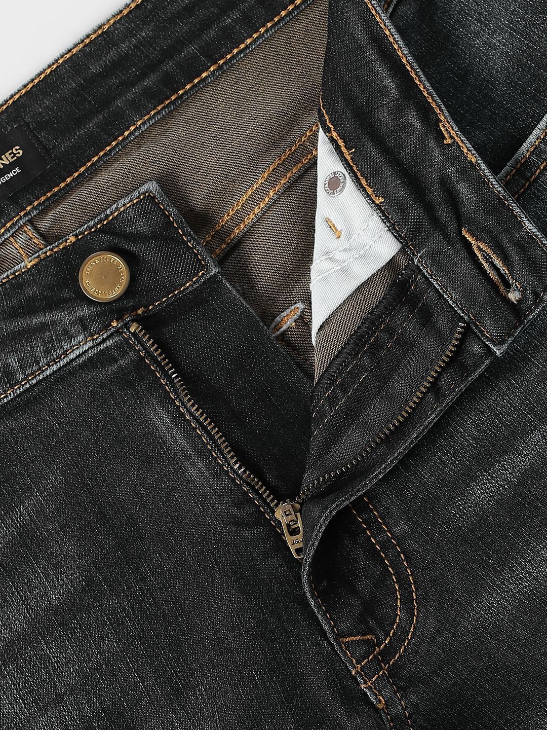 Slim Fit Low-Rise Mildly Distressed Light Fade Stretchable Jeans