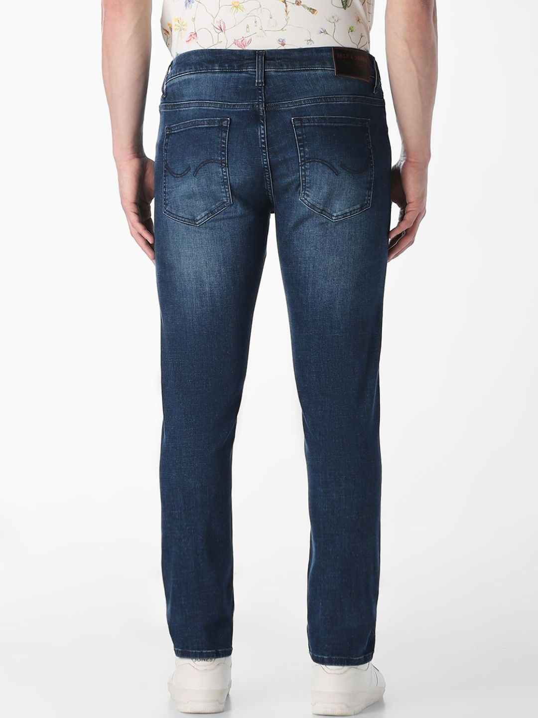 Slim Fit Low-Rise Light Fade Stretchable Jeans