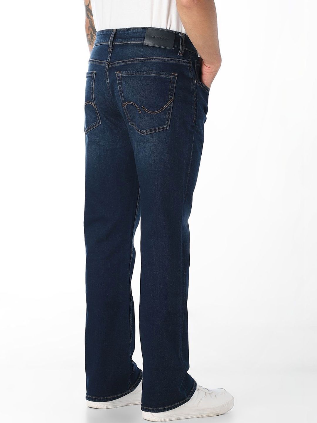 Bootcut High-Rise Mildly Distressed Light Fade Stretchable Jeans