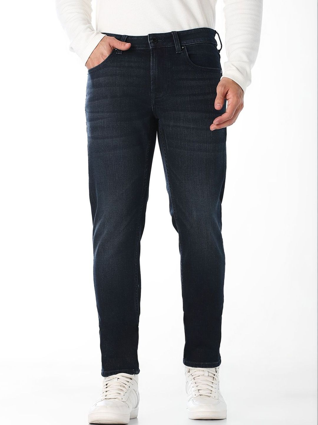 Slim Fit Mid-Rise Light Fade Stretchable Jeans