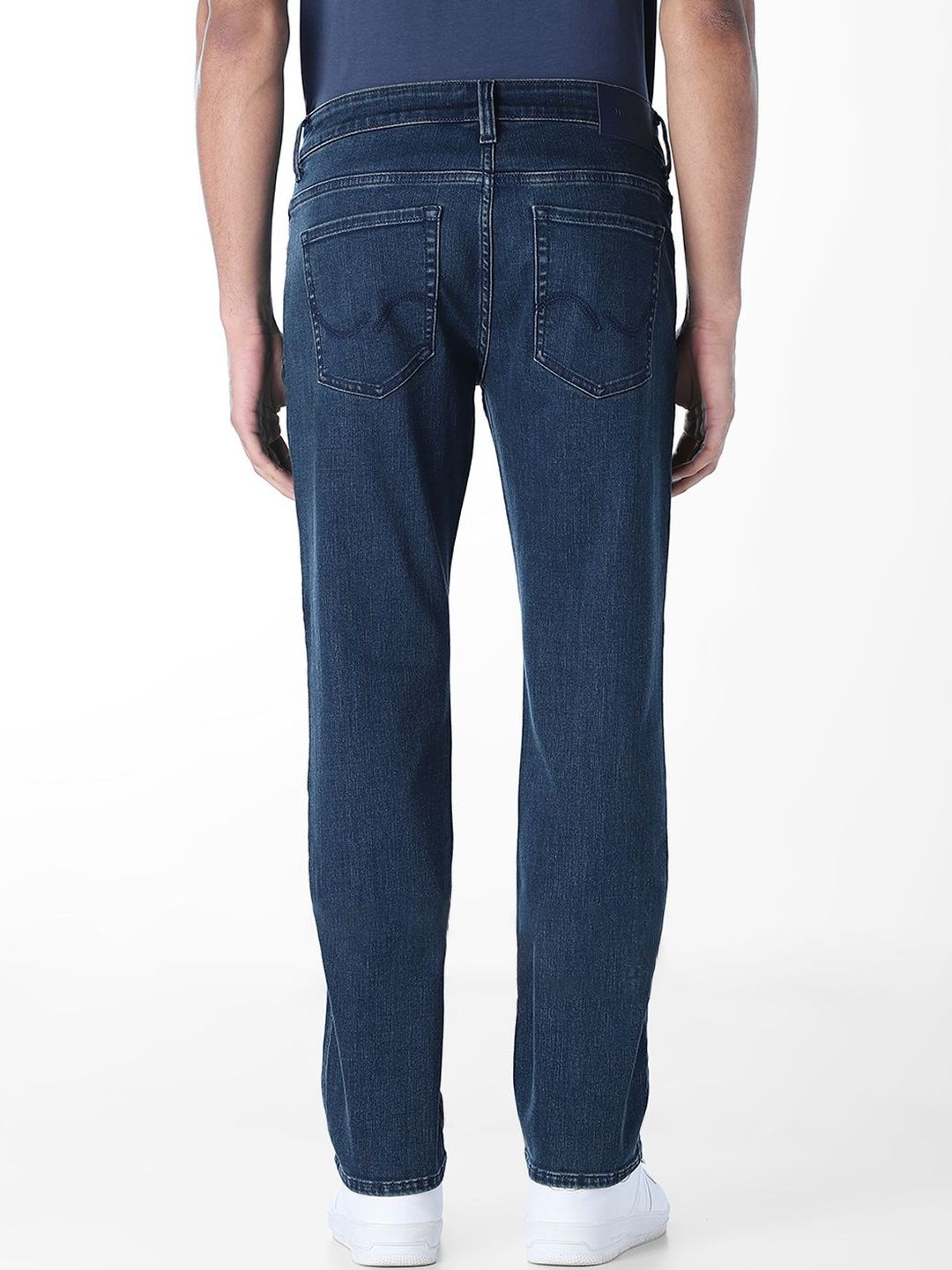 Straight Fit Low-Rise Light Fade Stretchable Jeans