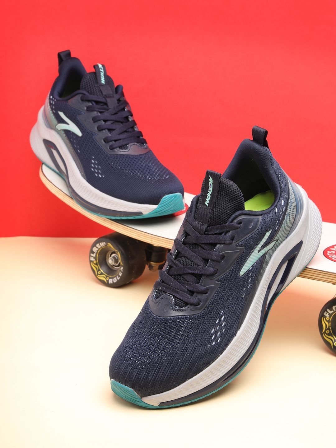 Action Men Mesh Running Non-Marking Shoes