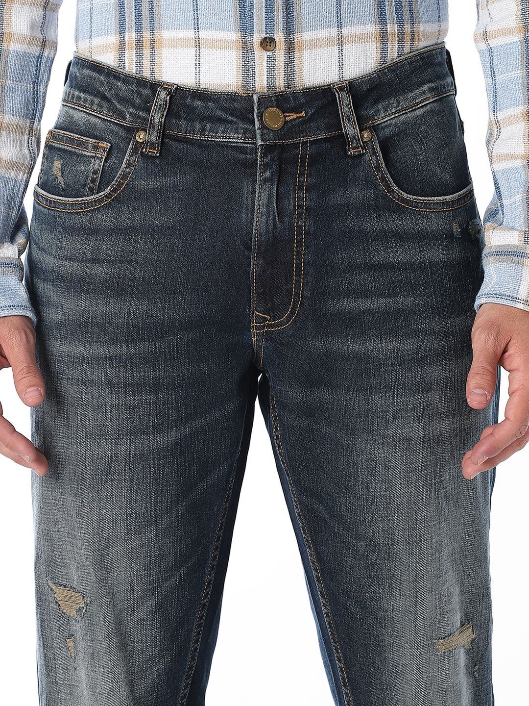 Slim Fit Low-Rise Mildly Distressed Light Fade Stretchable Jeans