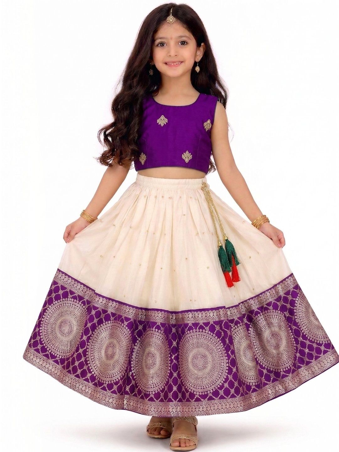 MAMERU Girls Embellished Block Print Semi-Stitched Lehenga &
