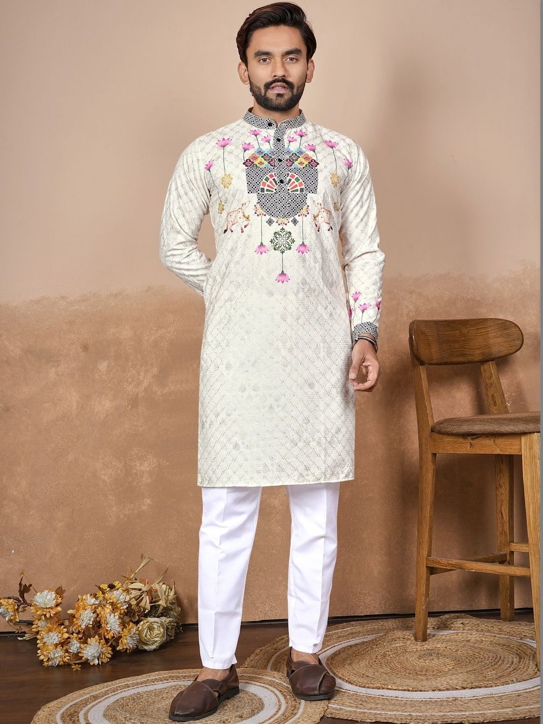 HERE&NOW Men Embroidered Thread Work Kurta