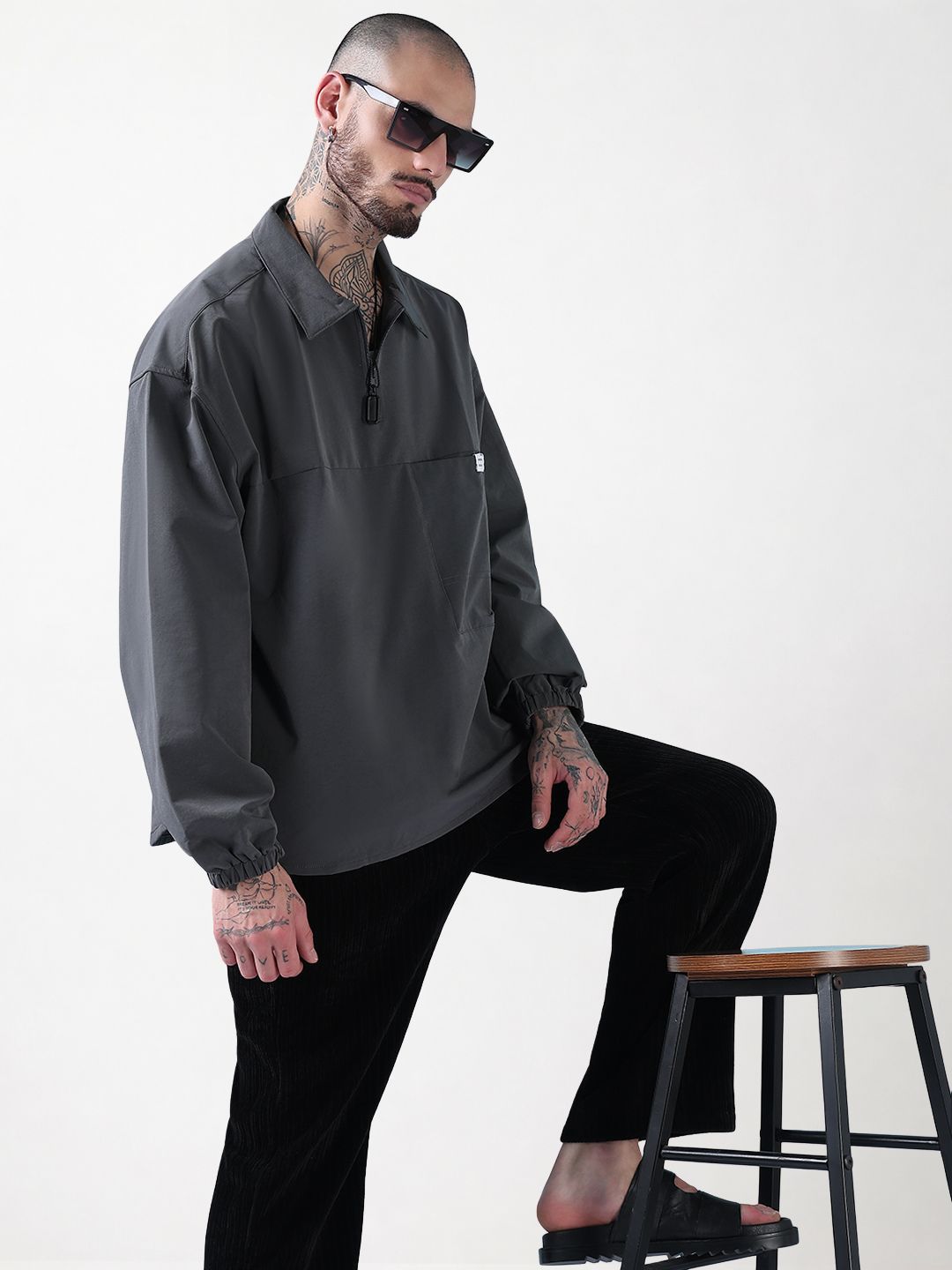 SHOWOFFFF Men Lightweight Sporty Jacket