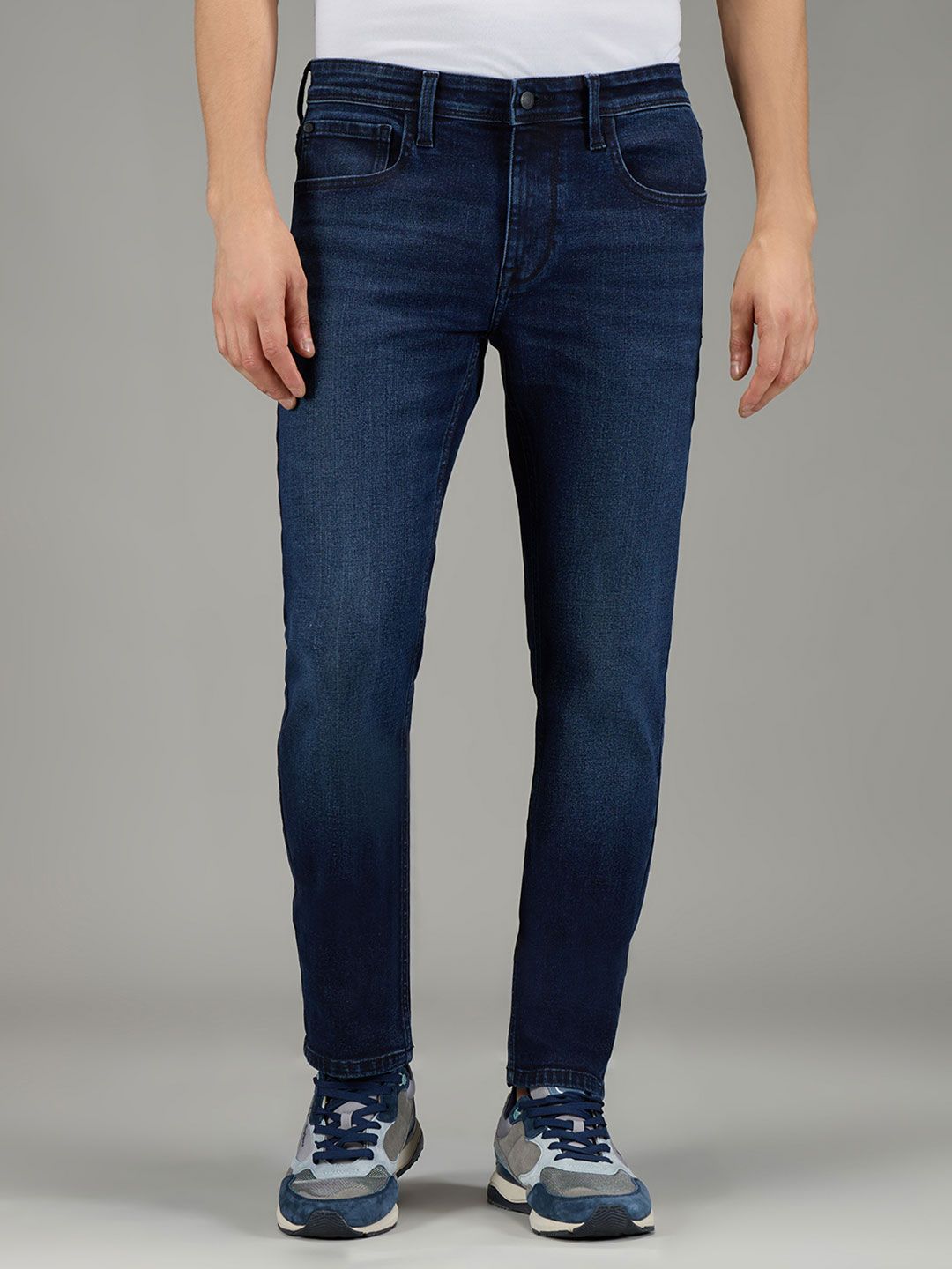 Pepe Jeans Men Vapour Slim Fit Mid-Rise Light Fade Stretchable Jeans