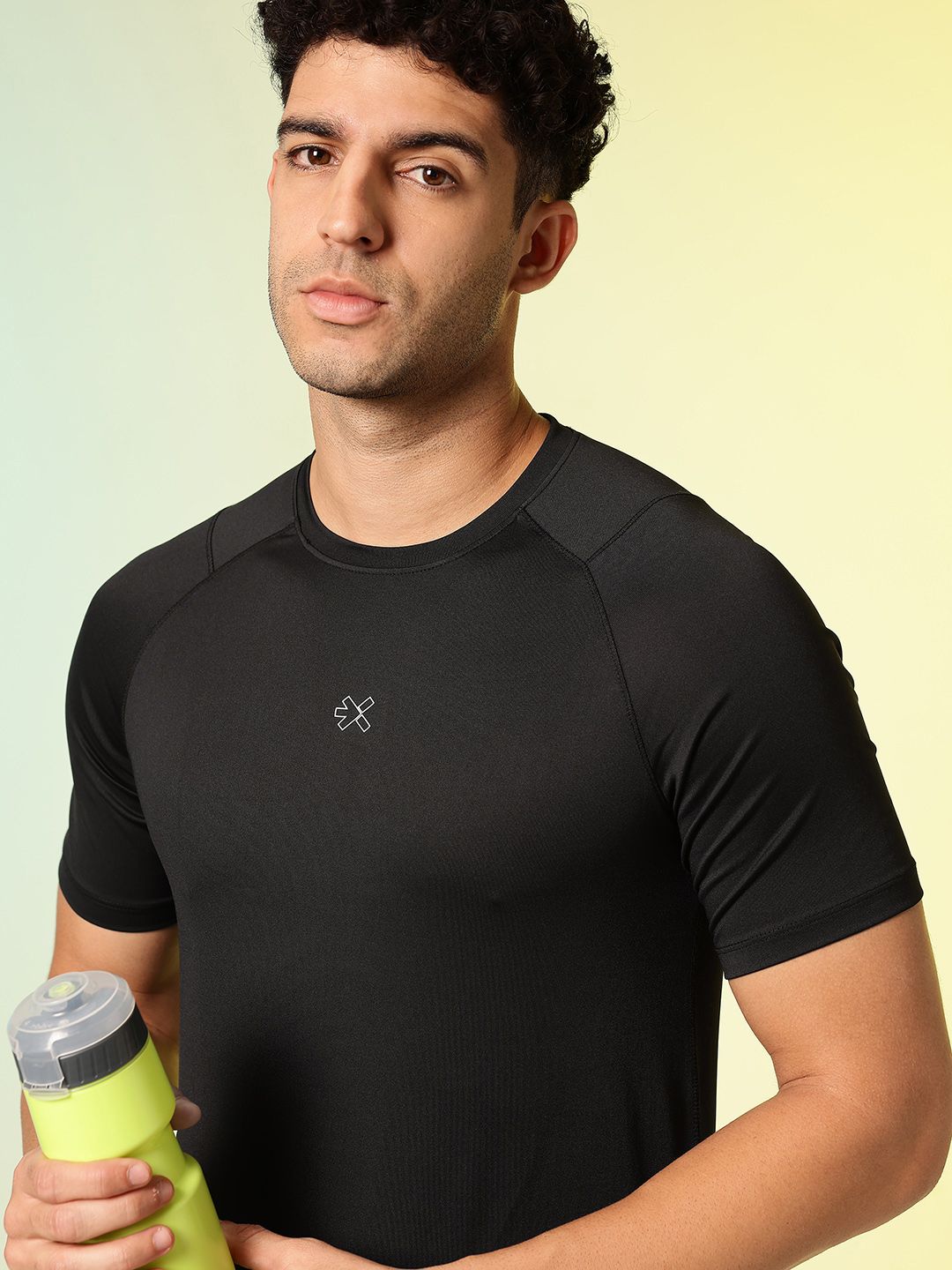 HRX by Hrithik Roshan Slim Fit Rapid-Dry Training T-shirt