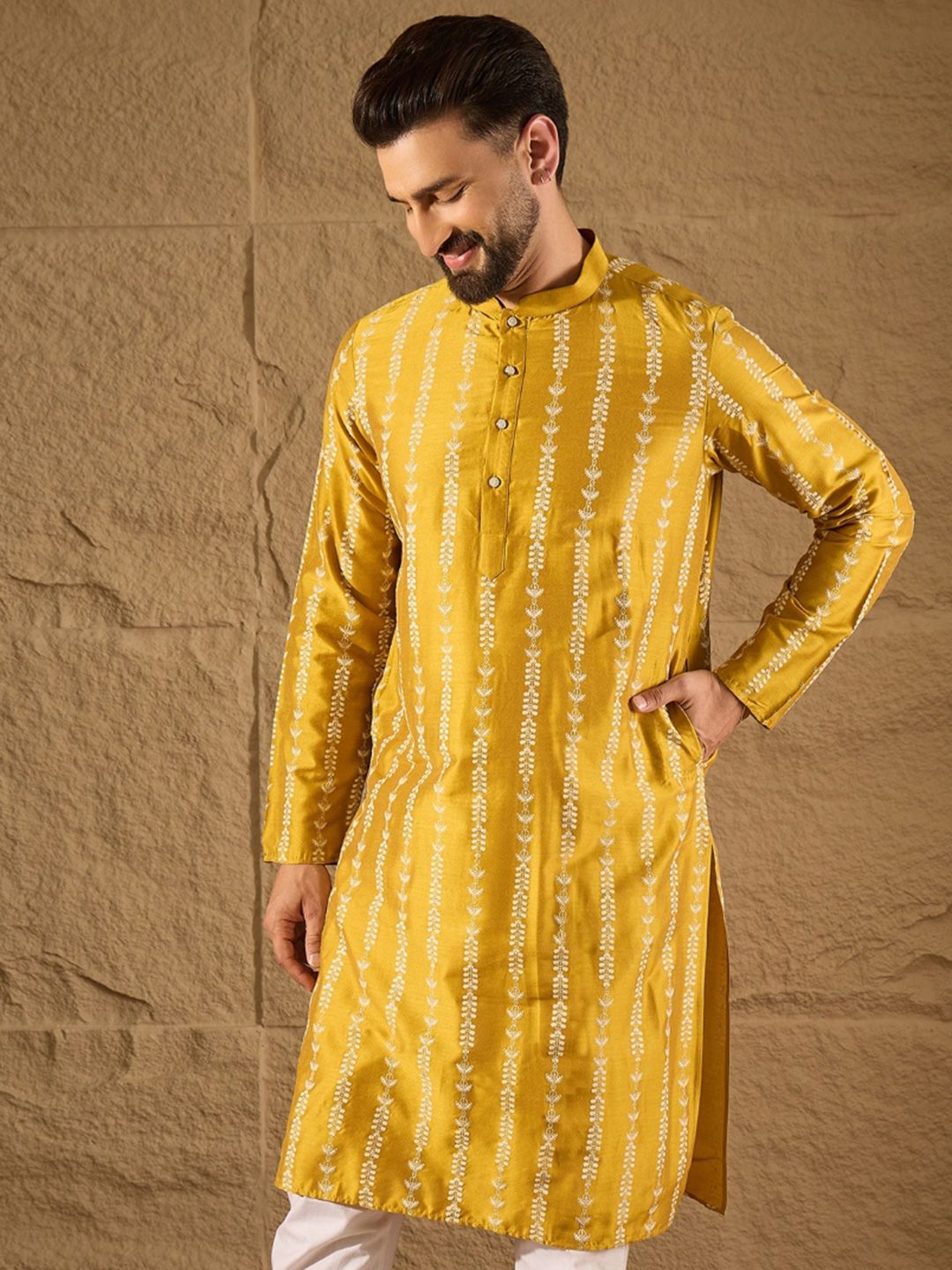 House of Pataudi Men Ethnic Motifs Printed Straight Kurta