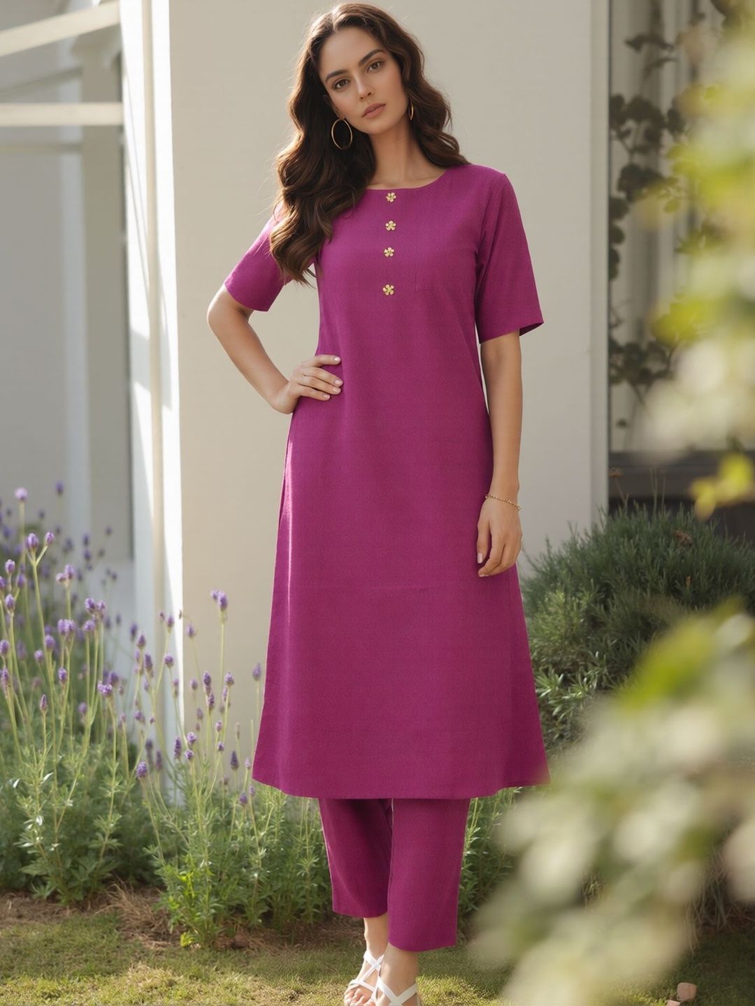 Sangria Linen Solid Tunic with Trousers