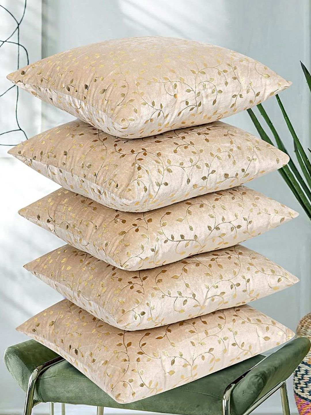 RD TREND RD TREND Cream&Gold Velvet Ultra Soft 5 Piece Square Cushion Covers -16x16 Inch