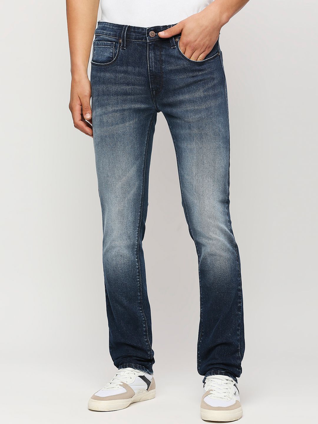 Pepe Jeans Men Slim Fit Mid-Rise Heavy Fade Stretchable Jeans