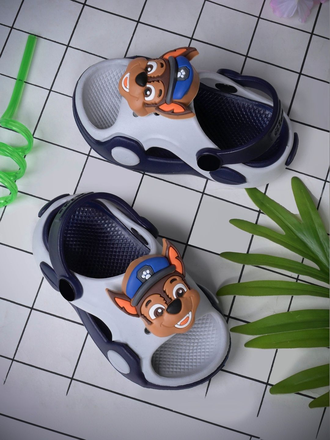 OXTRID Unisex Kids Clogs Sandals