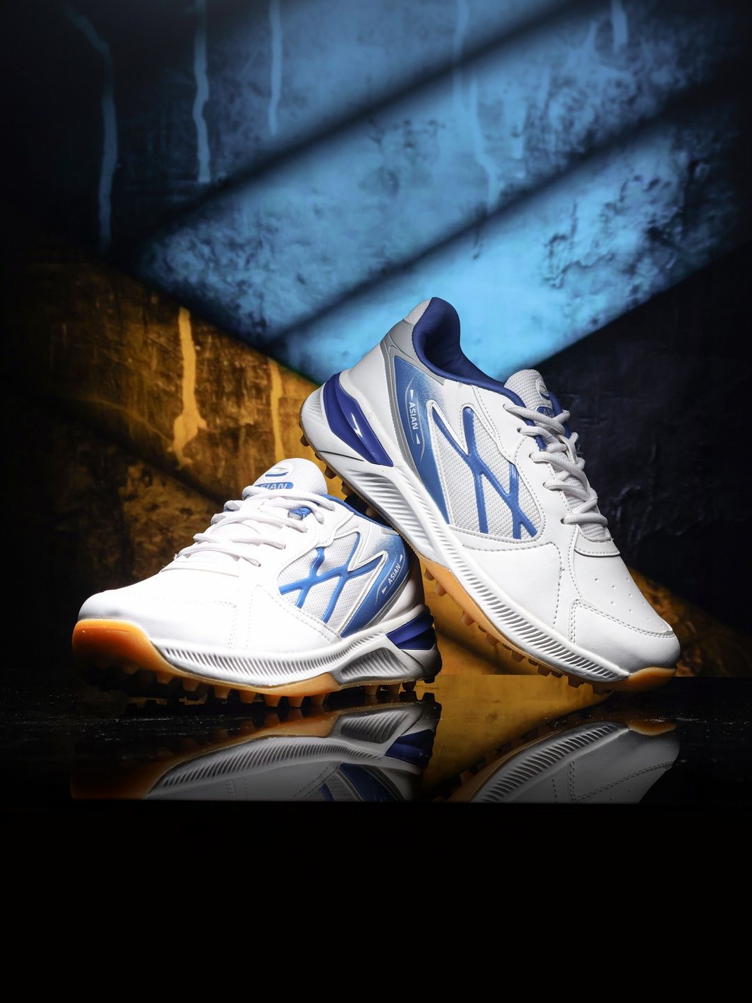 ASIAN Men Cricket Non-Marking Shoes