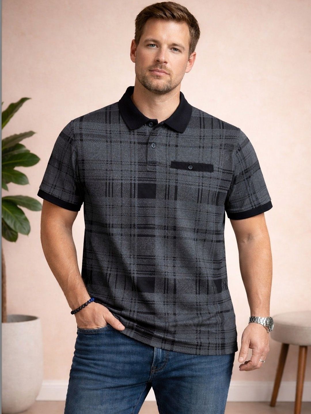 Austin wood Men Checked Polo Collar Pockets T-shirt