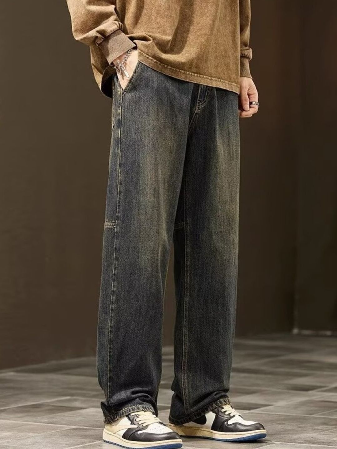 StyleCast Men Baggy Fit Mid-Rise Heavy Fade Jeans