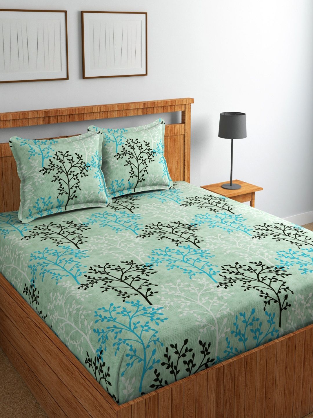 DECENT HOME Green Floral Bedsheet with 2 Pillow Covers