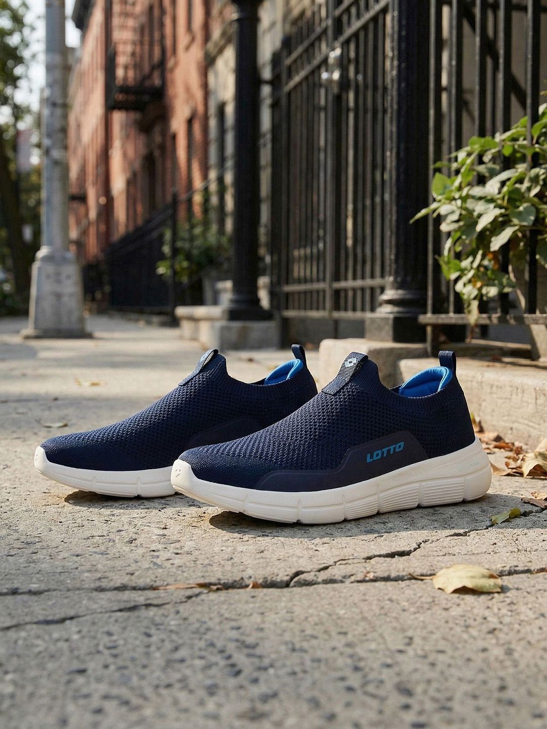 Lotto Men Textile Running Shoes