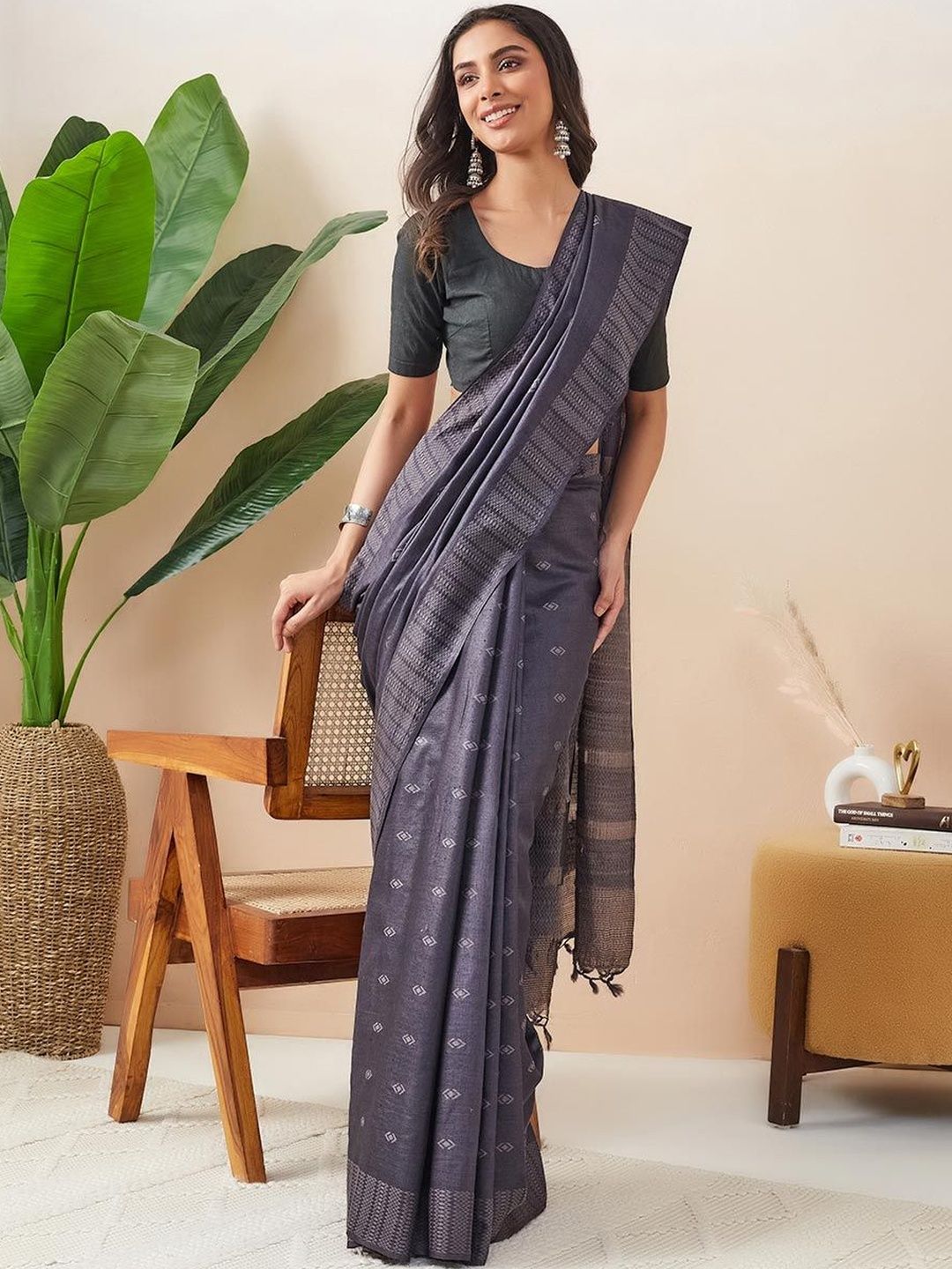 Fabindia Fabindia Women Silk Blend Woven Design Saree