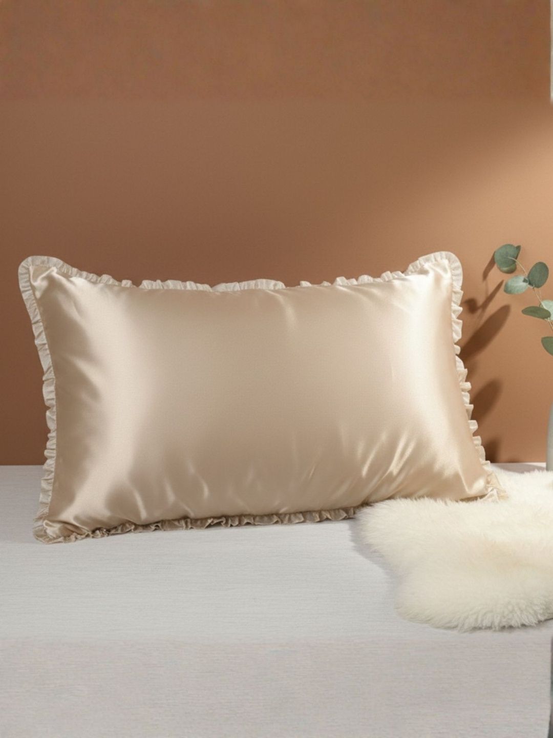 SLEEPY THREADS SLEEPY THREADS Beige Ruffle Satin 800 TC Pillow Covers