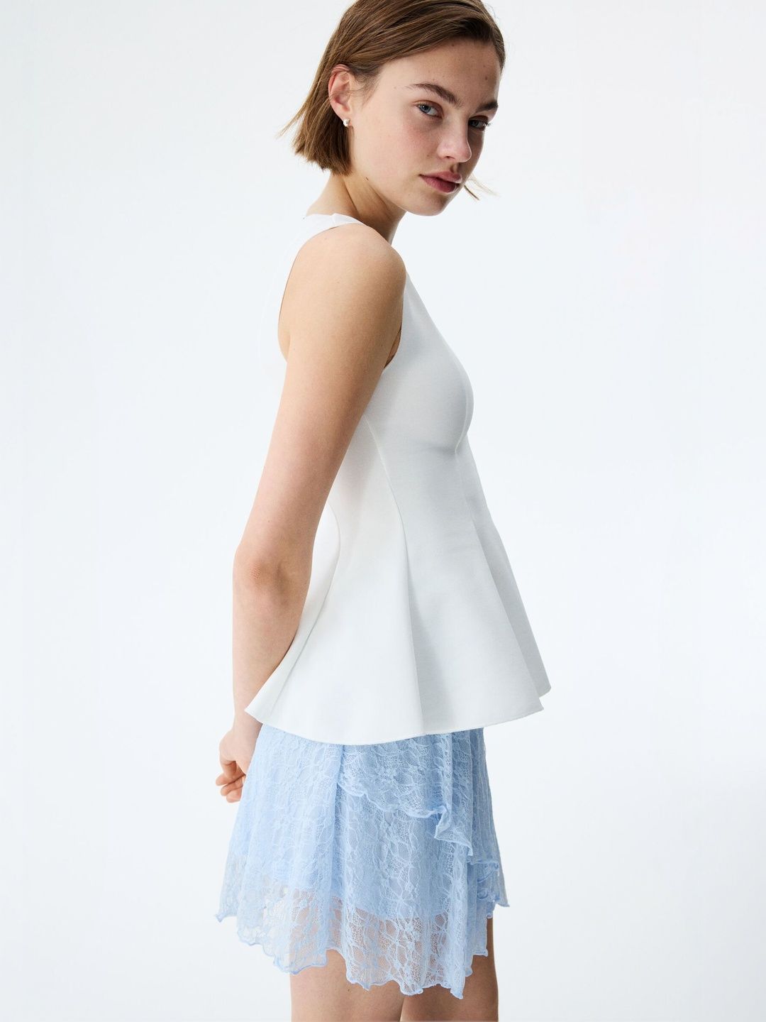 H&M Flounced Lace Skirt