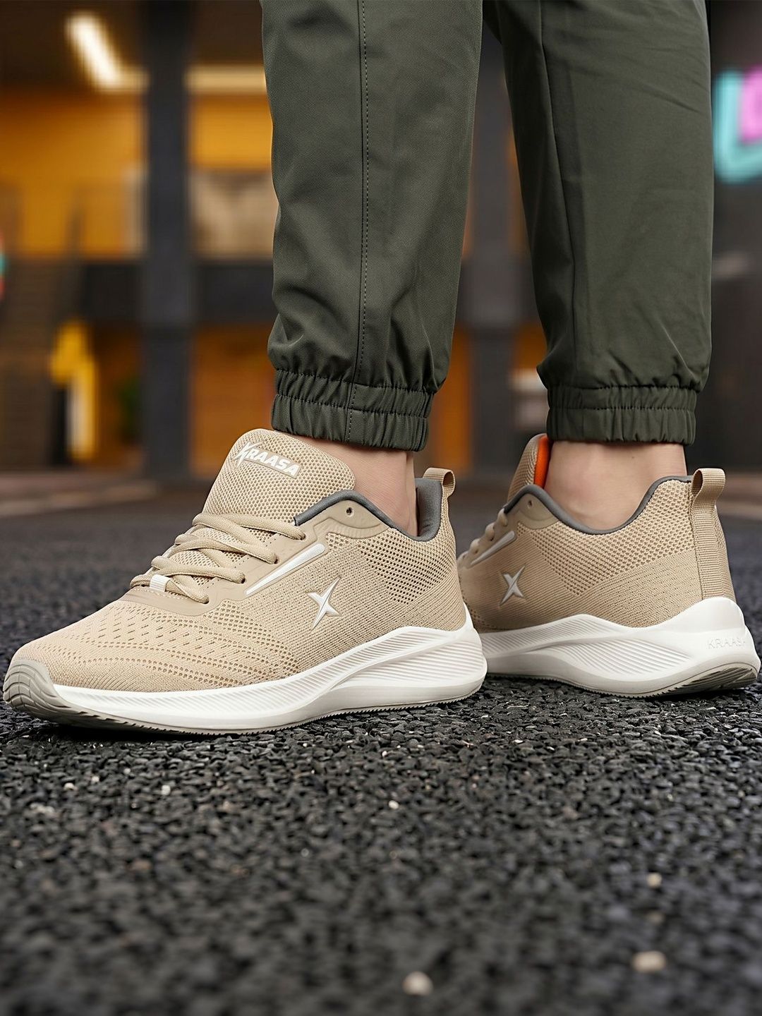 KRAASA Men Mesh Running Non-Marking Shoes