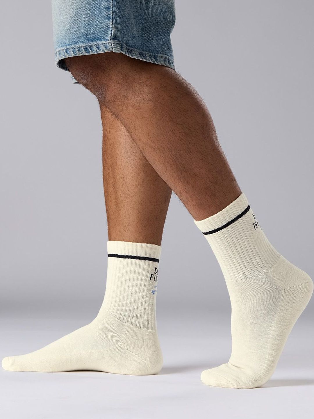 The Souled Store Unisex White Black Fun font Crew Length Socks
