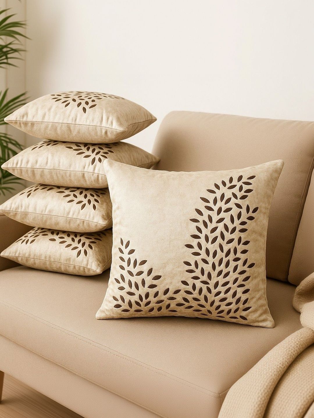 LOFEY Beige Set of 5 Velvet Square Cushion Covers