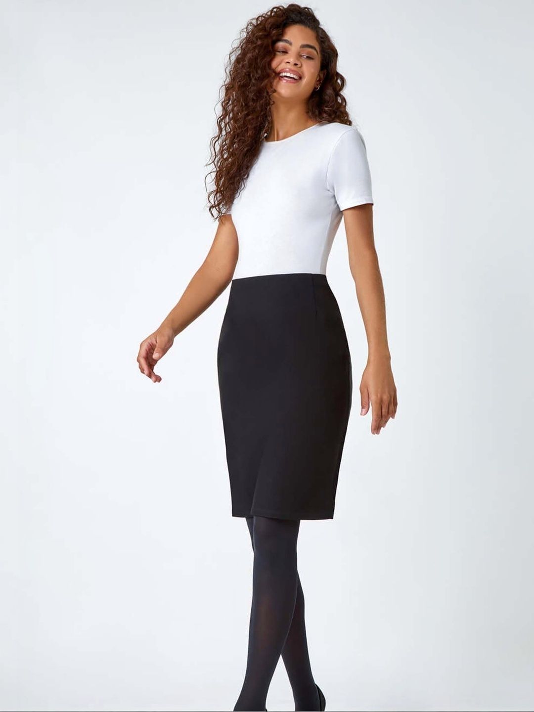 Kotty Kotty Women Back Slit Knee Length Pencil Skirt