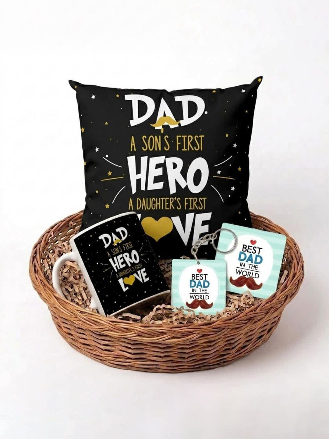 THEYAYACAFE Set Of 4 Dad Love Gift Hamper