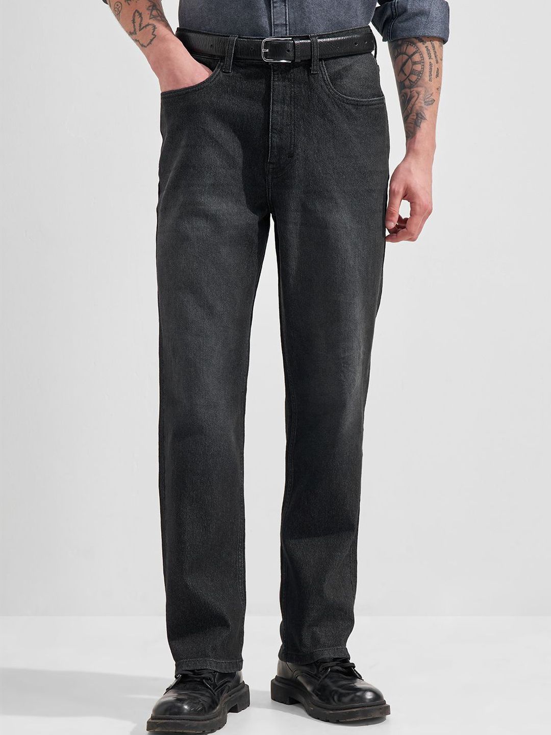 HIGHLANDER Men Relaxed Fit Mid-Rise Stretchable Jeans