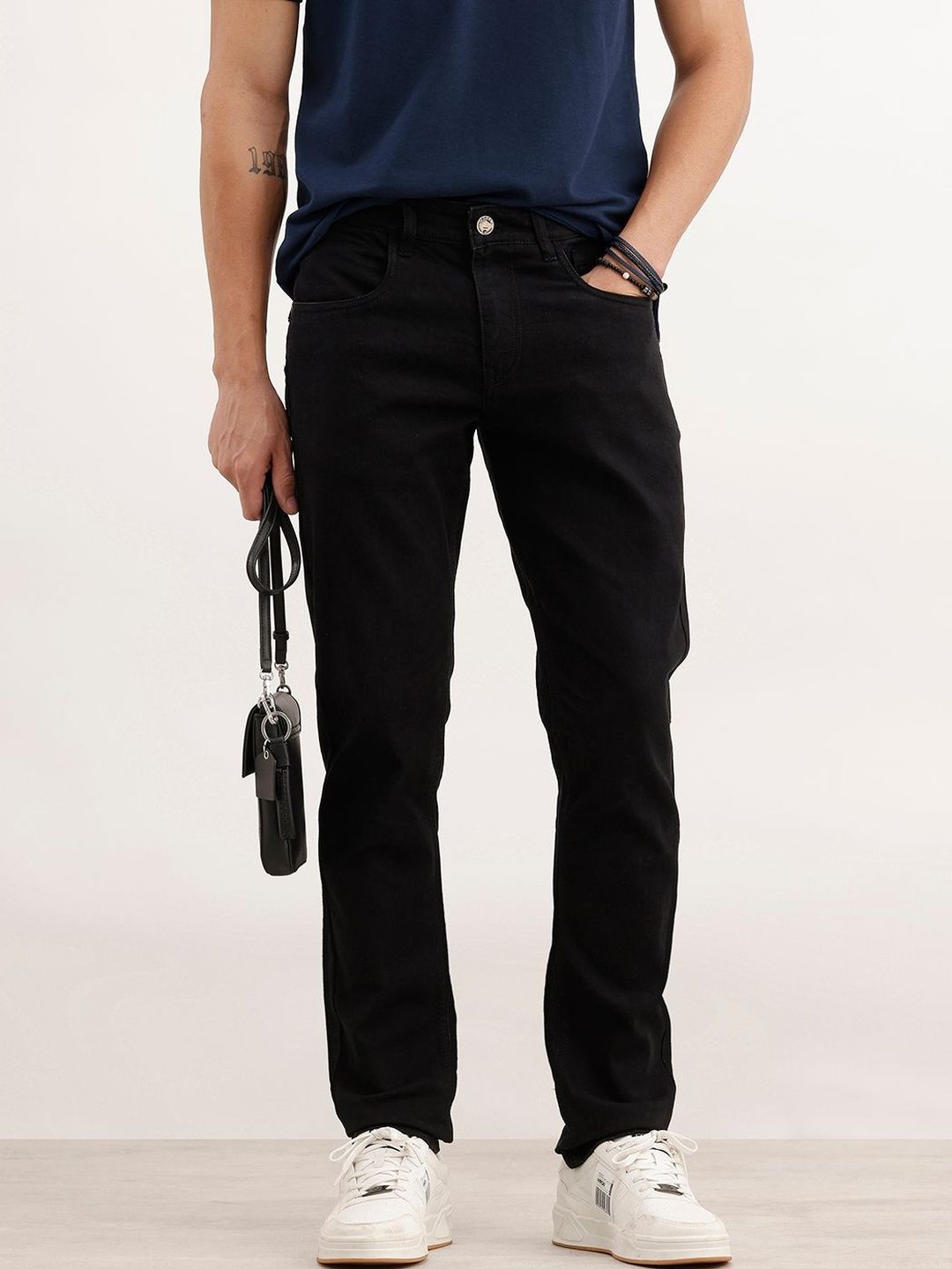 WROGN Men Slim Fit High-Rise Stretchable Jeans