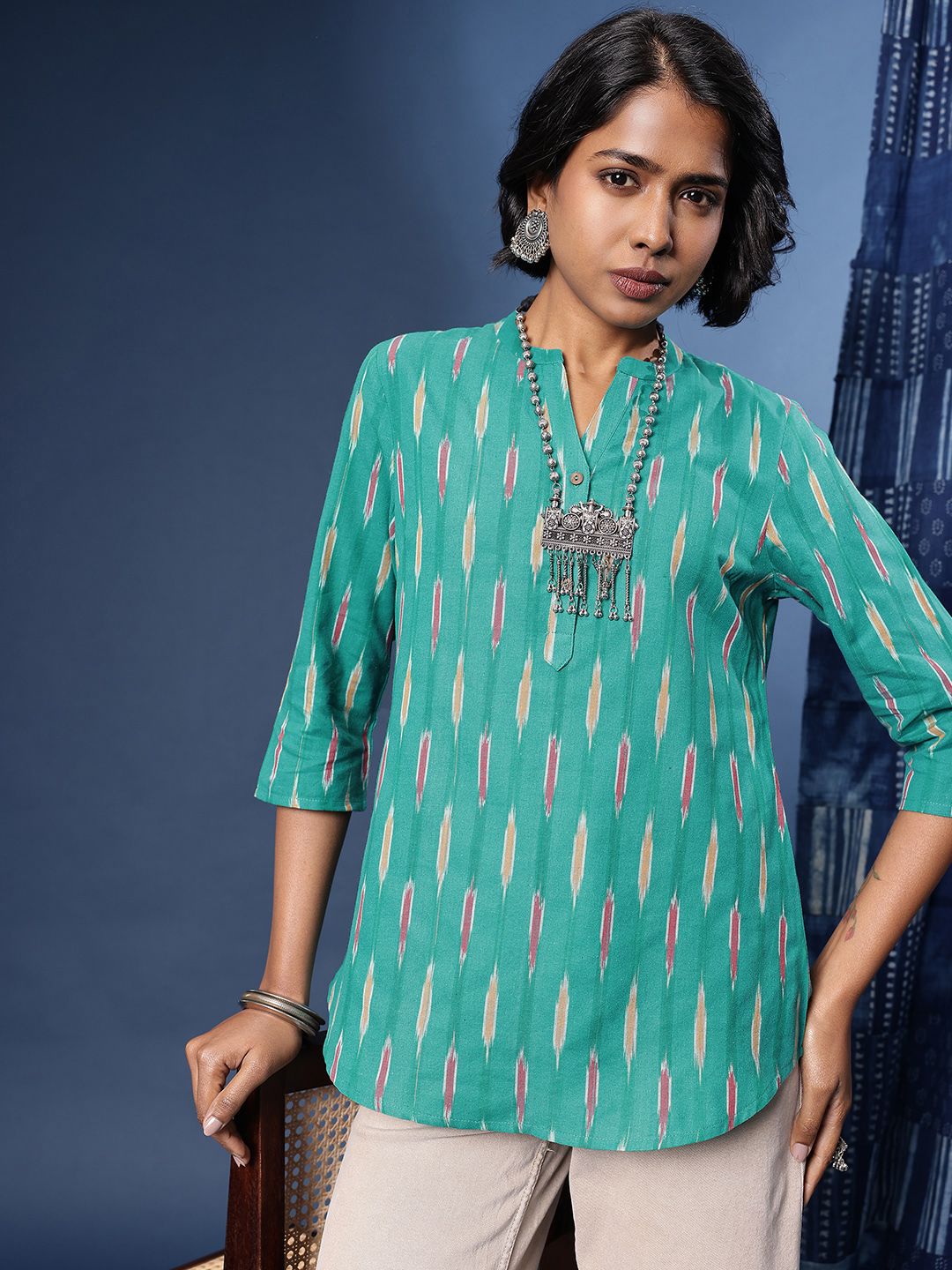 Taavi Ikat Geometric Printed Kurti
