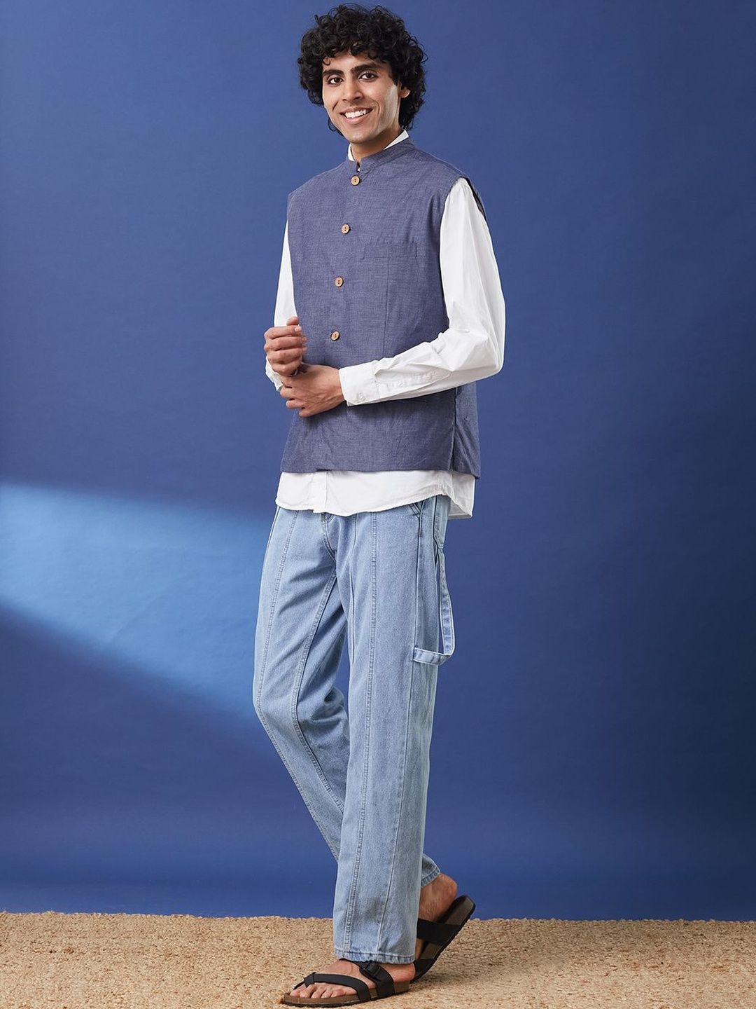 Taavi Men Chambrey Woven Legacy Mandarin Collar Nehru Jacket