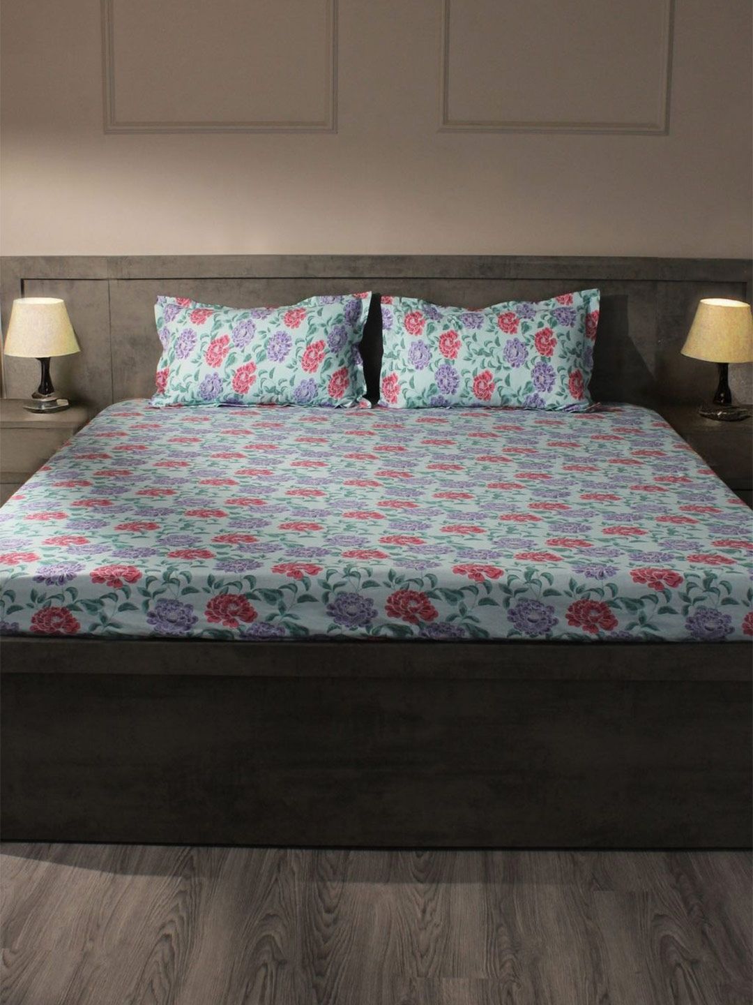 House of Owlet House of Owlet Green Floral 144 TC Superking Bedsheet with 2 Pillow Covers
