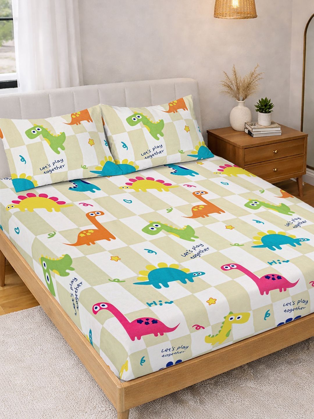 FABINALIV FABINALIV Off White Cartoon Characters Polycotton 300 TC Bedsheet with 2 Pillow Covers