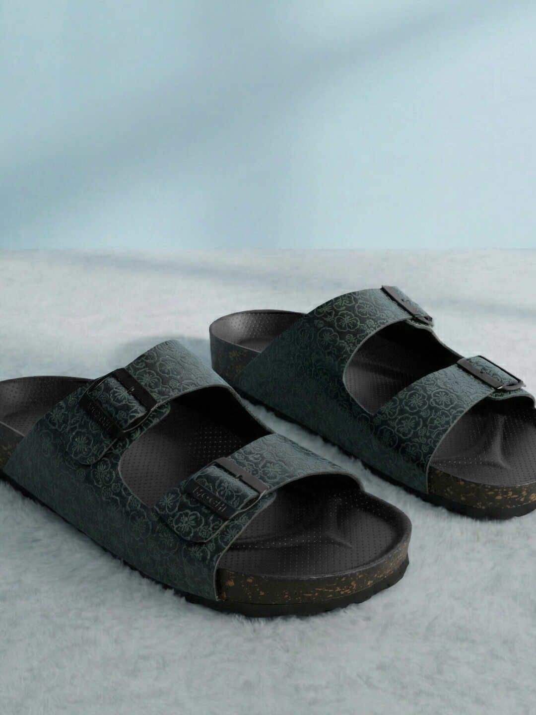 Mochi Men Slip-On