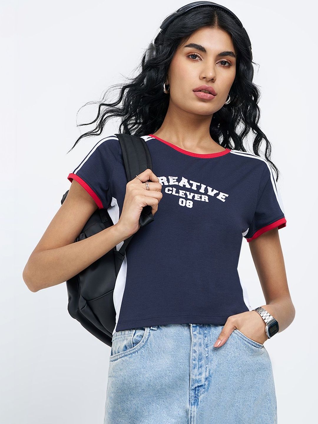 People Women Printed Slim Fit T-shirt