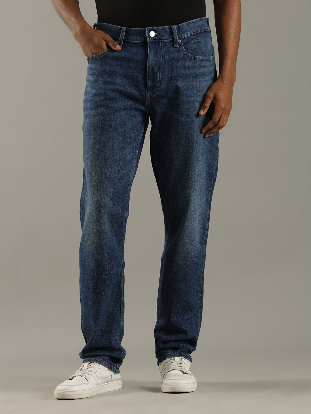 Slim Fit Mid-Rise Light Fade Jeans