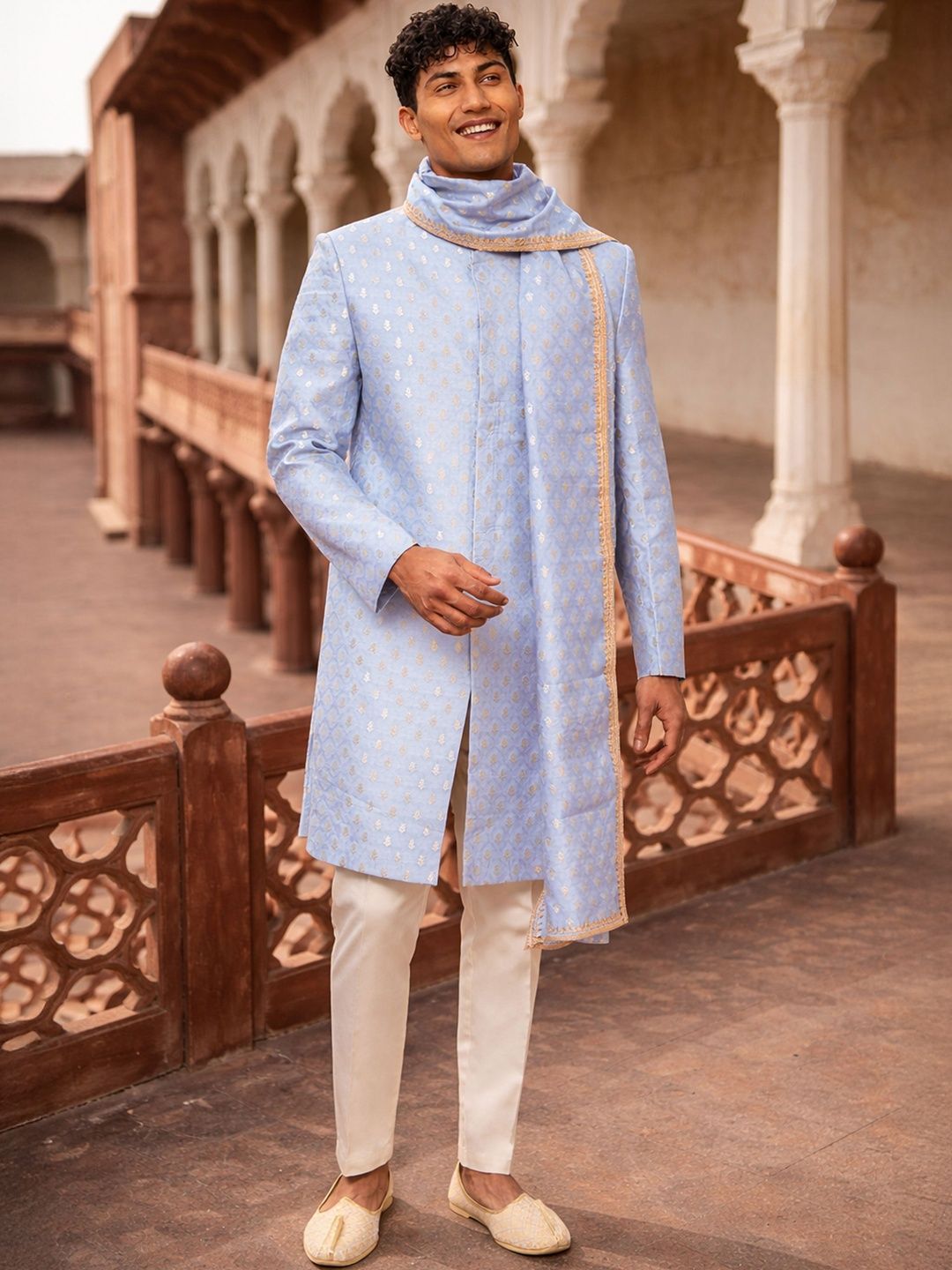 VASTRAMAY Self Design Mandarin Collared Sherwani