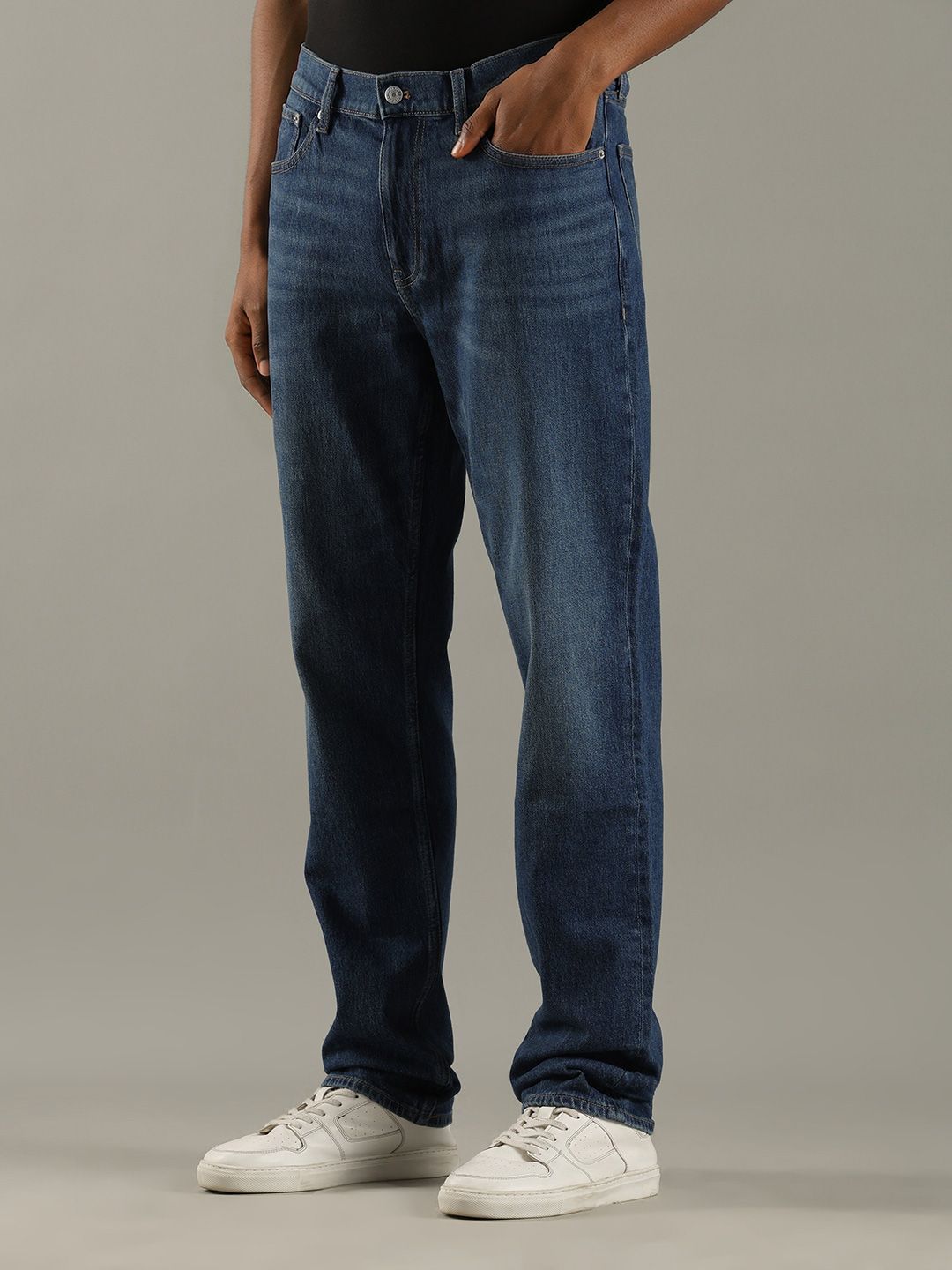 Slim Fit Mid-Rise Light Fade Jeans