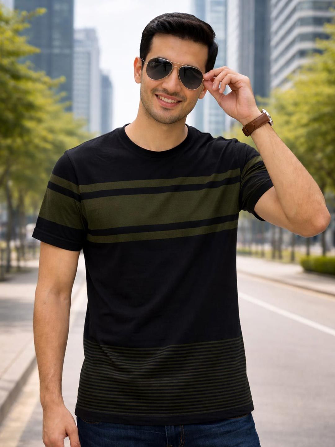The Roadster Lifestyle Co Striped Round Neck T-Shirt